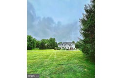 401 WALKER ROAD, GREAT FALLS, VA 22066