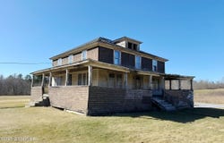 3-5 Farmers Inn Road, Hoosick Falls, NY 12090