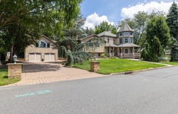 110 E Patcong Avenue, Linwood, NJ 08221