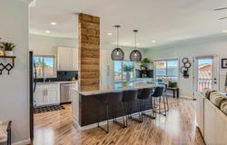 9180 Tokaj Ln, Spring Valley, CA 91977