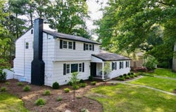 14 Raymond St, Harrington Park Boro, NJ 07640-1214