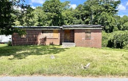 775 West, Conyers, GA 30012