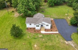 134 Mathews, Milner, GA 30257