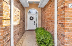526 Valparaiso Parkway, Valparaiso, FL 32580