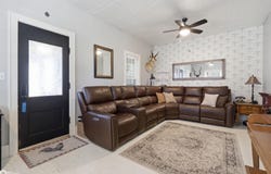 311 3rd Avenue, Melbourne, IA 50162
