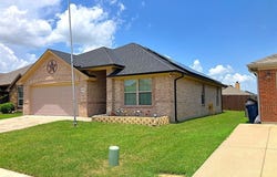4203 Jasper Lane, Granbury, TX 76049
