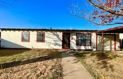 1044 Washington Ave, Kermit, TX 79745