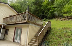 225 RED BUD Terrace, Belle, WV 25015