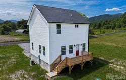 696 Beehive Road, Hendersonville, NC 28792