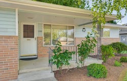 1230 SE 214TH Ave, Gresham, OR 97030