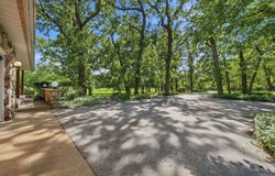 19631 NW Frontage Road, Shorewood, IL 60404