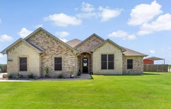 2210 County Road 1104, Cleburne, TX 76031