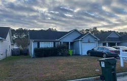 4745 Corena Dr, New Bern, NC 28562