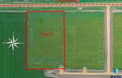 TRACT 1 DAKOTA FARMS ADD Ave, Harrisburg, SD 57032