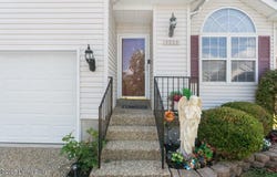 4212 Willowview Blvd, Louisville, KY 40299