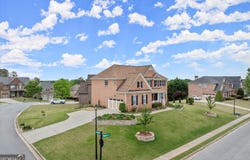 4605 Heathcliff Way, Cumming, GA 30041