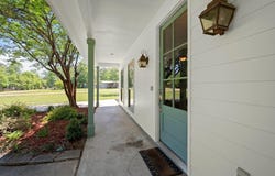 29 Alice St, Madisonville, LA 70447