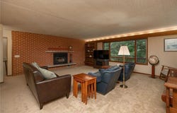 1135 1st Street NW, Oronoco, MN 55960