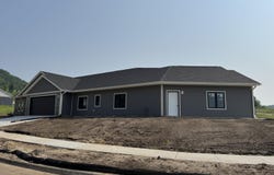 4008 Brooke Elizabeth -, Onalaska, WI 54650