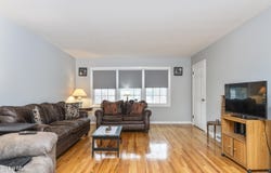 7 Regina, Delmar, NY 12054