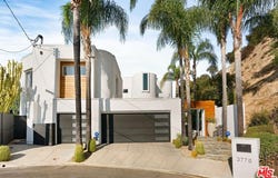 3778 Sheridge Dr, Sherman Oaks, CA 91403