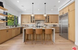 971 S Bundy Dr, Los Angeles, CA 90049