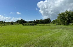 5955 DIXIE WAY, MIMS, FL 32754