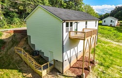 16 Meadows Town Road, Leicester, NC 28748