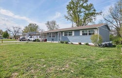 3326 Hannibal Drive, St Charles, MO 63301