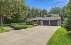 2207 PLOVER SPRINGS DRIVE, Plover, WI 54467