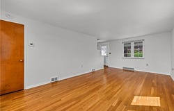 566 Dorchester Avenue, Brookline, PA 15226