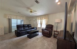 412 Klickety Klak Ln, Valrico, FL 33594