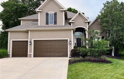20866 W 114th Place, Olathe, KS 66061