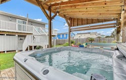 1720 N New River Drive, Surf City, NC 28445