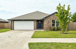 11116 SW 37th Street, Mustang, OK 73064