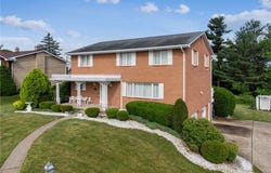 145 Herbst Rd, Kennedy Twp, PA 15108