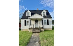 613 Washington Ave, Paintsville, KY 41240