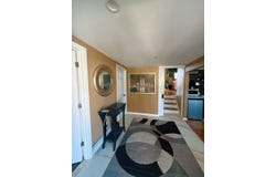 22 Wilshire Ct, Freeport, NY 11520