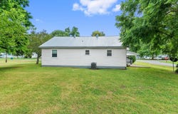 834 4th St., Uniontown, KY 42461