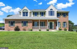 105 MISTY LANE, READING, PA 19606