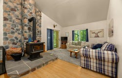 5046 MORAINE LAKE RD, Marenisco, MI 49947