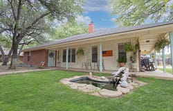 1133 Willow Ridge Drive, Azle, TX 76020