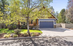60964 Creekstone Loop, Bend, OR 97702