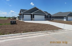 1581 FRONTIER Road, LUXEMBURG, WI 54217-2500