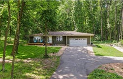 303 S Cove Road, Troy Twp, WI 54016