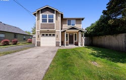 1225 3RD AVE, Hammond, OR 97121