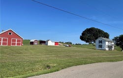 1515 Meadow Farm Church Road, Zanesville, OH 43701