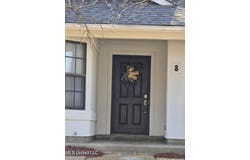 8 Ridgeway Place, Clinton, MS 39056