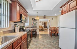 9 Lindquist Lane, Deer Park, NY 11729