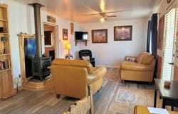 204 MAIN St, Richland, OR 97870